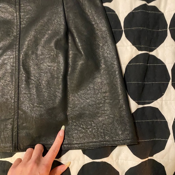 NWT Nasty Gal ‘Zip Up Your Troubles’ faux leather skirt - Picture 4 of 13